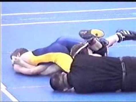 headscissor ko|humiliating reverse figure 4 headscissors in mixed wrestling